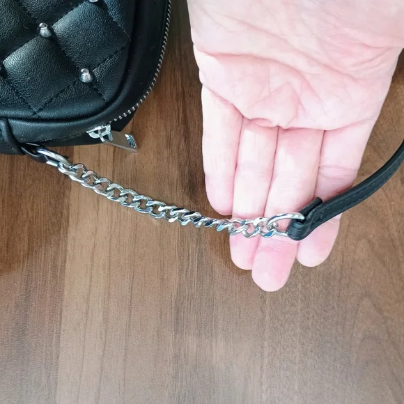 Rebecca Minkoff Black Quilted Crossbody Bag - Picture 3 of 8